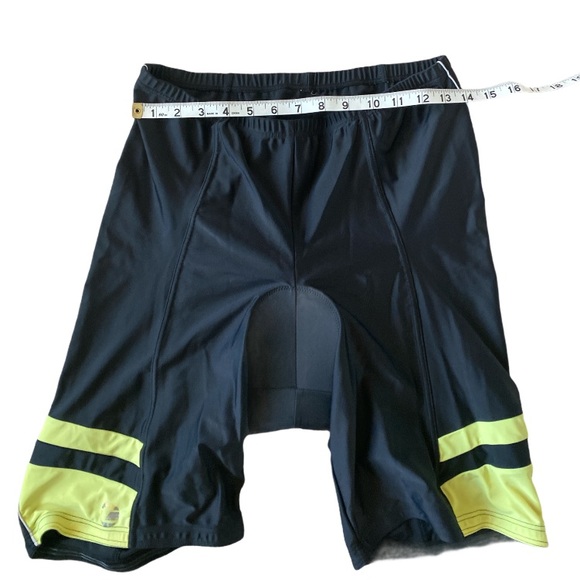 Padded Cycling Shorts - Picture 5 of 6